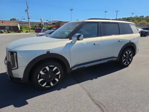 More photos of 2027 Kia Telluride S AWD at Outten Kia, PA
