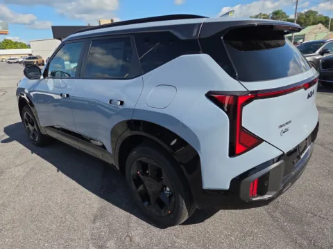 More photos of 2027 Kia Seltos X-Line S AWD at Outten Kia, PA