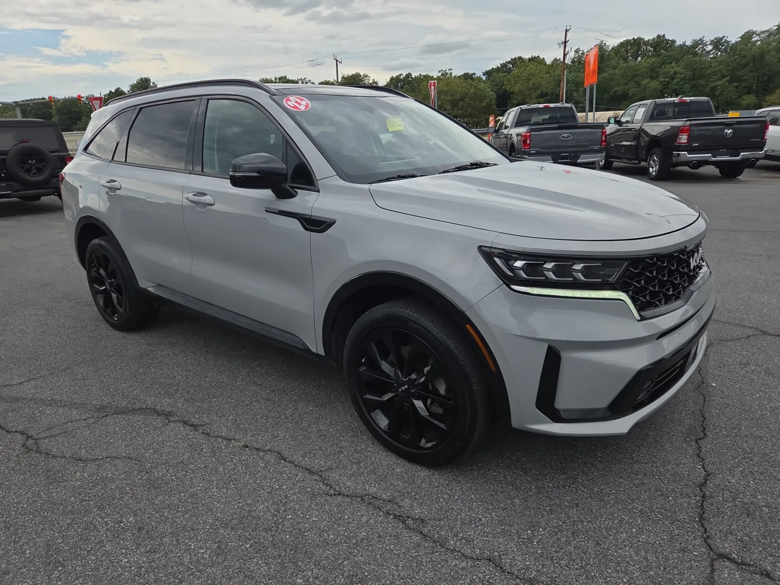 Gray 2022 Kia Sorento SX AWD for sale in Hamburg, PA