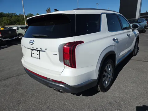 Another view of 2025 Hyundai Palisade SEL for sale in Hamburg, PA at Outten Kia