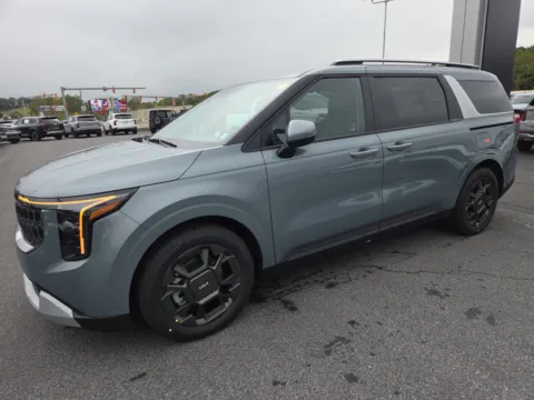 More photos of 2027 Kia Carnival Hybrid EX at Outten Kia, PA