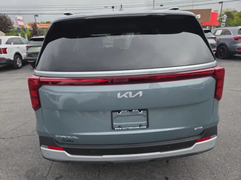 Another view of 2027 Kia Carnival Hybrid EX for sale in Hamburg, PA at Outten Kia