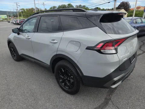 More photos of 2024 Kia Sportage X-Pro at Outten Kia, PA