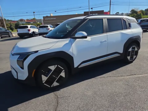 More photos of 2027 Kia EV3 Wind at Outten Kia, PA