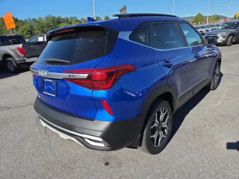 Another view of 2022 Kia Seltos EX AWD for sale in Hamburg, PA at Outten Kia
