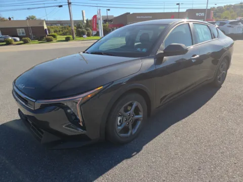 More photos of 2026 Kia K4 LXS at Outten Kia, PA