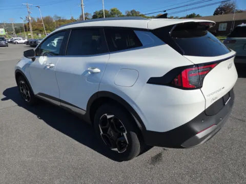 More photos of 2027 Kia Sportage Hybrid EX AWD at Outten Kia, PA