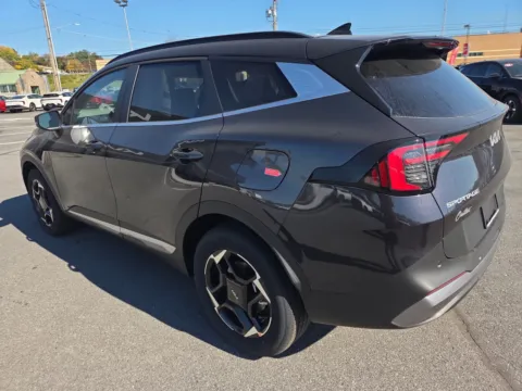 More photos of 2027 Kia Sportage EX AWD at Outten Kia, PA