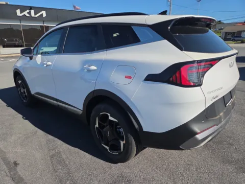 More photos of 2027 Kia Sportage EX AWD at Outten Kia, PA
