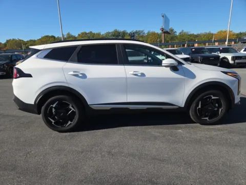 Photos of 2027 Kia Sportage EX AWD for sale in Hamburg, PA at Outten Kia