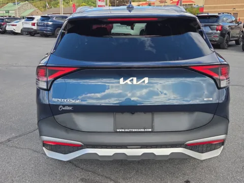 More photos of 2023 Kia Sportage Hybrid EX at Outten Kia, PA