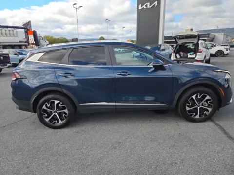 Photos of 2023 Kia Sportage Hybrid EX for sale in Hamburg, PA at Outten Kia