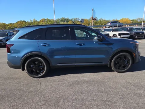 Photos of 2026 Kia Sorento Hybrid X-Line SX Prestige AWD for sale in Hamburg, PA at Outten Kia