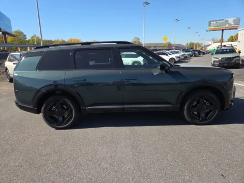Photos of 2027 Kia Telluride X-Line EX AWD for sale in Hamburg, PA at Outten Kia