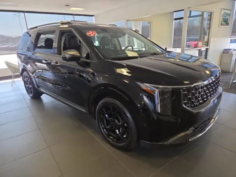 Black 2025 Kia Carnival SX Prestige for sale in Hamburg, PA