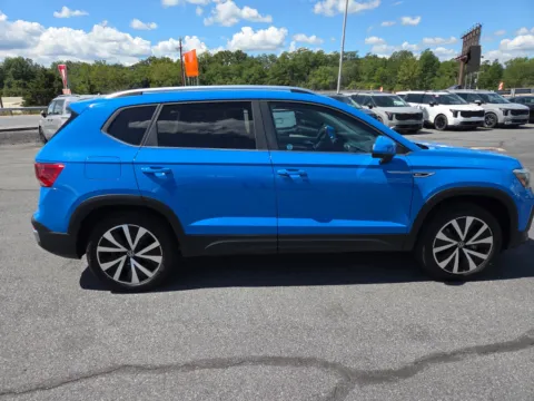 Photos of 2023 Volkswagen Taos SE for sale in Hamburg, PA at Outten Kia