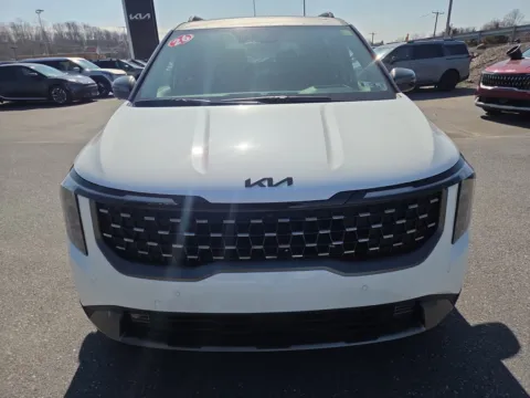 More photos of 2026 Kia Carnival SX Prestige at Outten Kia, PA