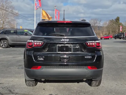 More photos of 2024 Jeep Compass Latitude Lux at Outten Chrysler Dodge Jeep RAM of Hamburg, PA