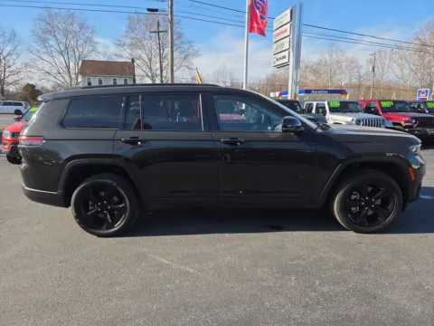 Photos of 2023 Jeep Grand Cherokee L Limited for sale in Hamburg, PA at Outten Chrysler Dodge Jeep RAM of Hamburg