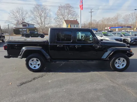 Photos of 2022 Jeep Gladiator Sport S for sale in Hamburg, PA at Outten Chrysler Dodge Jeep RAM of Hamburg