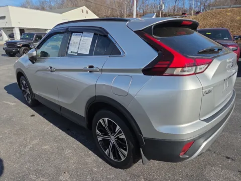 More photos of 2022 Mitsubishi Eclipse Cross SE at Outten Chrysler Dodge Jeep RAM of Hamburg, PA
