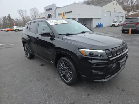 Black 2022 Jeep Compass High Altitude for sale in Hamburg, PA