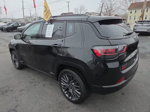 More photos of 2022 Jeep Compass High Altitude at Outten Chrysler Dodge Jeep RAM of Hamburg, PA