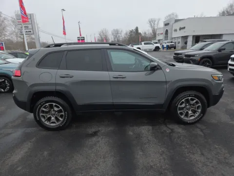 Photos of 2022 Jeep Cherokee Trailhawk for sale in Hamburg, PA at Outten Chrysler Dodge Jeep RAM of Hamburg