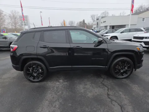 Photos of 2022 Jeep Compass Altitude for sale in Hamburg, PA at Outten Chrysler Dodge Jeep RAM of Hamburg