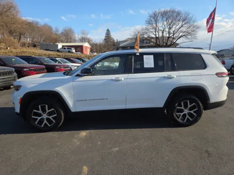More photos of 2023 Jeep Grand Cherokee L Limited at Outten Chrysler Dodge Jeep RAM of Hamburg, PA
