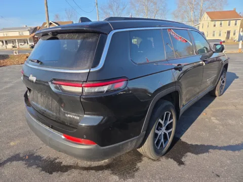 Another view of 2024 Jeep Grand Cherokee L Limited for sale in Hamburg, PA at Outten Chrysler Dodge Jeep RAM of Hamburg