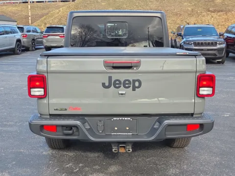 More photos of 2022 Jeep Gladiator Sport S at Outten Chrysler Dodge Jeep RAM of Hamburg, PA