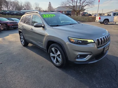 Brown 2021 Jeep Cherokee Limited for sale in Hamburg, PA