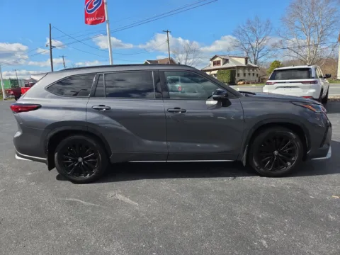 Photos of 2023 Toyota Highlander XSE for sale in Hamburg, PA at Outten Chrysler Dodge Jeep RAM of Hamburg