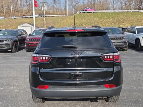 More photos of 2022 Jeep Compass Altitude at Outten Chrysler Dodge Jeep RAM of Hamburg, PA