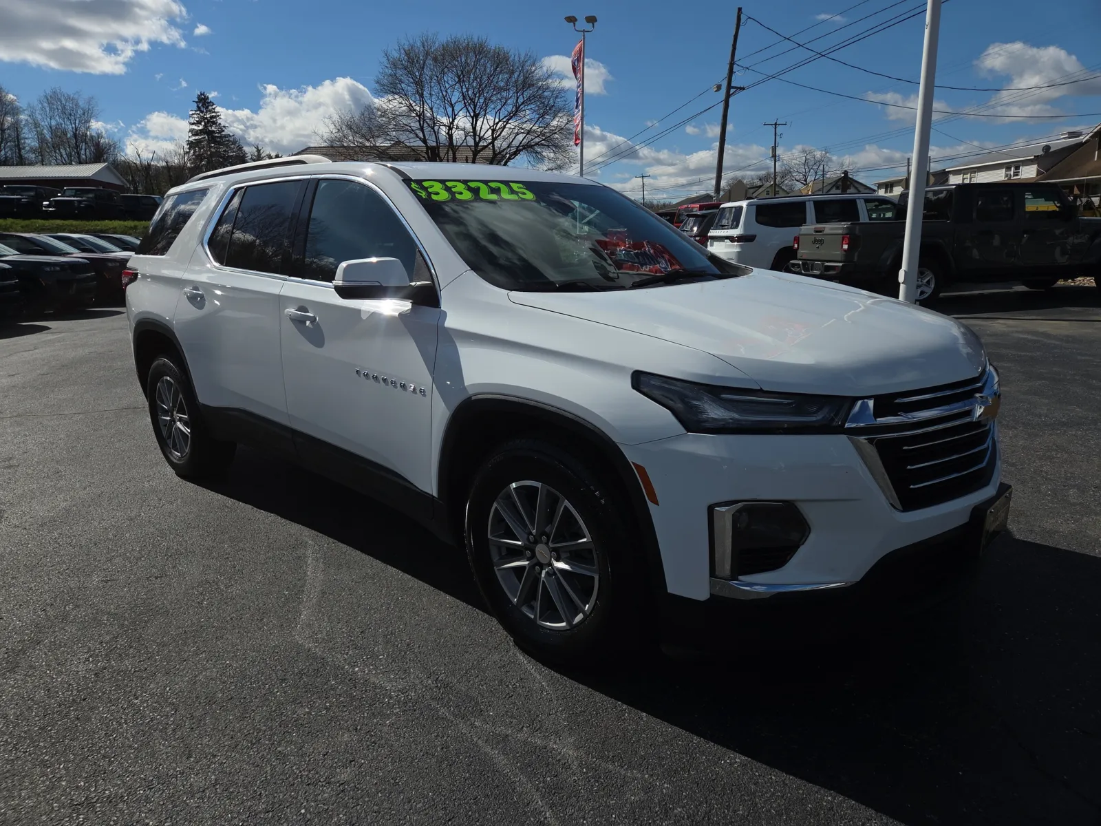 White 2023 Chevrolet Traverse LT Cloth for sale in Hamburg, PA