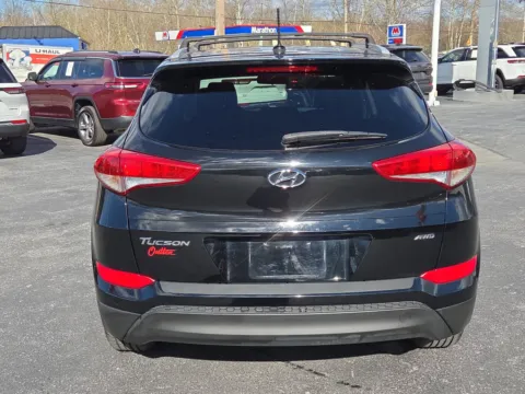 More photos of 2017 Hyundai Tucson SE at Outten Chrysler Dodge Jeep RAM of Hamburg, PA