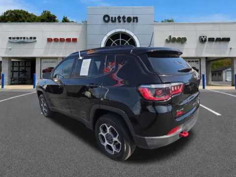 More photos of 2022 Jeep Compass Trailhawk at Outten Chrysler Dodge Jeep RAM of Hamburg, PA