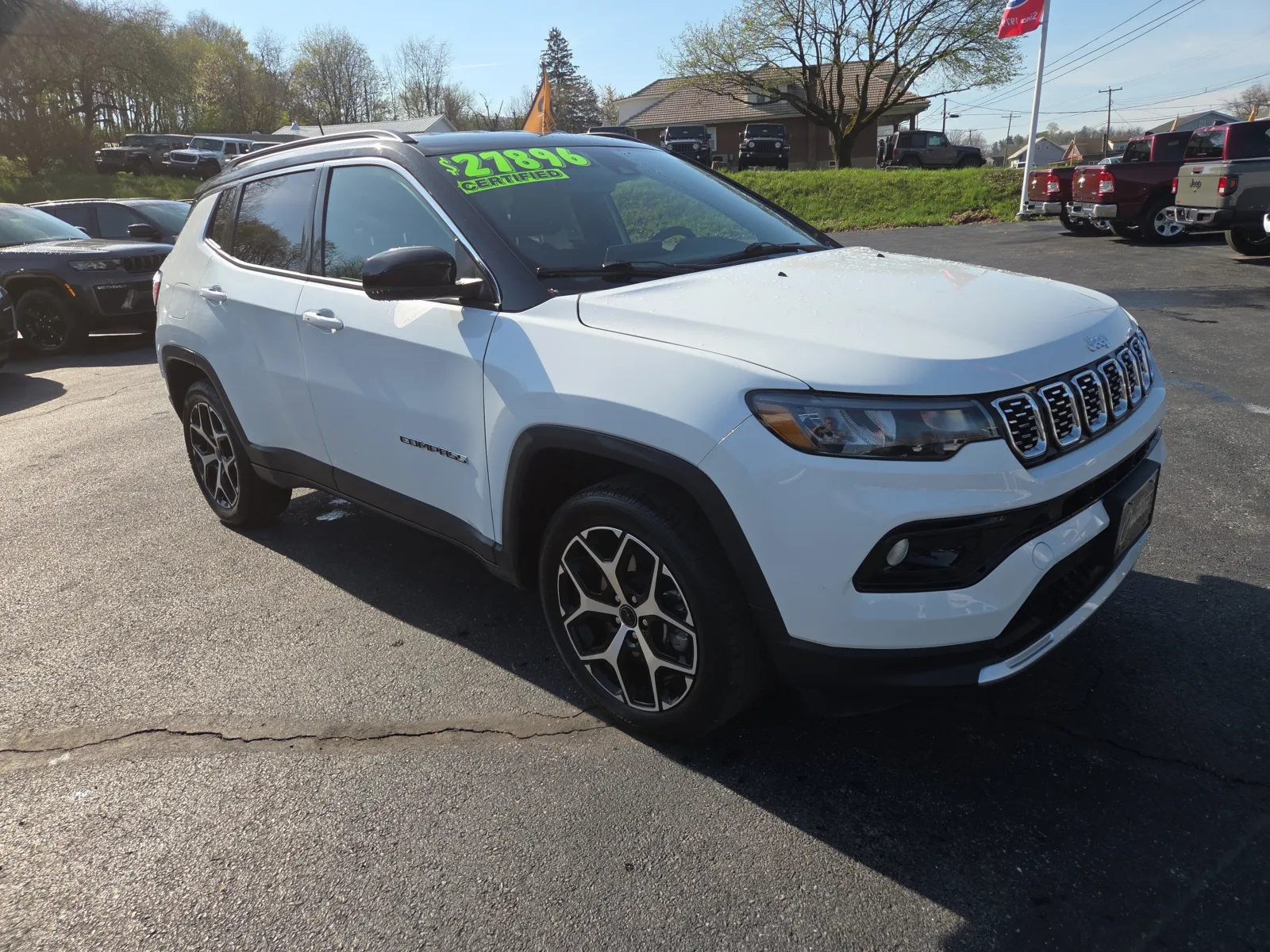 White 2025 Jeep Compass Limited for sale in Hamburg, PA