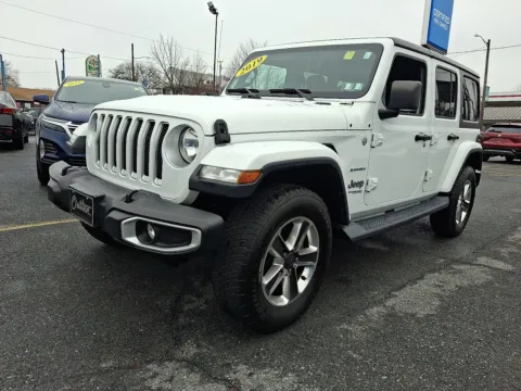 White 2019 Jeep Wrangler Unlimited Sahara for sale in Hamburg, PA