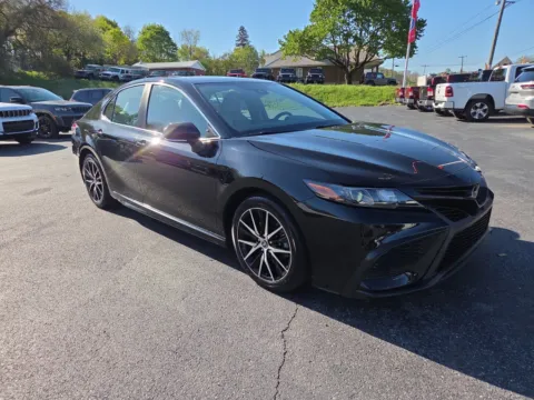 Black 2023 Toyota Camry SE for sale in Hamburg, PA