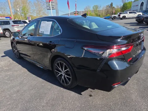 More photos of 2023 Toyota Camry SE at Outten Chrysler Dodge Jeep RAM of Hamburg, PA