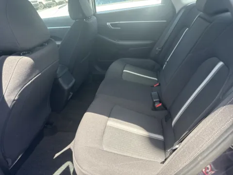 More photos of 2023 Hyundai Sonata SEL at Outten Chrysler Dodge Jeep RAM of Hamburg, PA