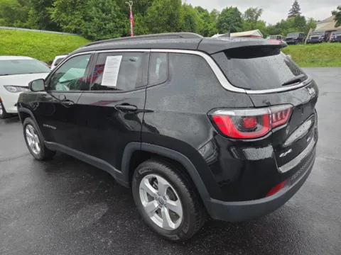 More photos of 2018 Jeep Compass at Outten Chrysler Dodge Jeep RAM of Hamburg, PA