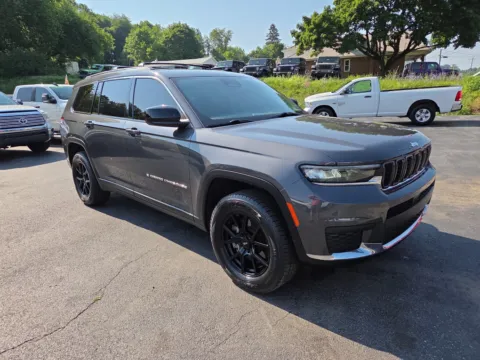 Gray 2021 Jeep Grand Cherokee L for sale in Hamburg, PA