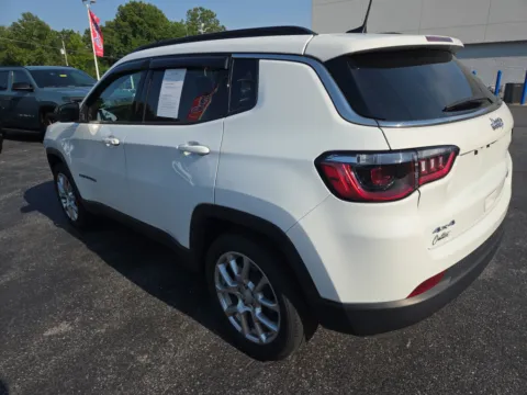 More photos of 2024 Jeep Compass Latitude Lux at Outten Chrysler Dodge Jeep RAM of Hamburg, PA