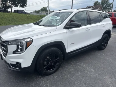 White 2023 GMC Terrain AT4 for sale in Hamburg, PA