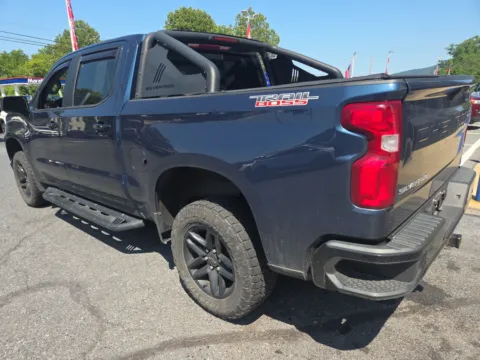 More photos of 2019 Chevrolet Silverado 1500 LT Trail Boss at Outten Chrysler Dodge Jeep RAM of Hamburg, PA