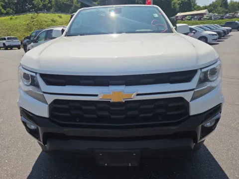 More photos of 2022 Chevrolet Colorado 4WD LT at Outten Chrysler Dodge Jeep RAM of Hamburg, PA