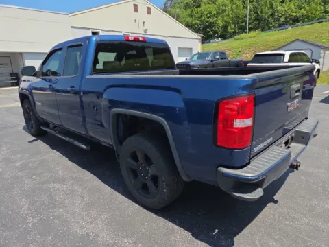 More photos of 2018 GMC Sierra 1500 at Outten Chrysler Dodge Jeep RAM of Hamburg, PA